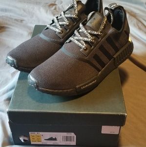 Adidas NMD R1 Japan (Black)